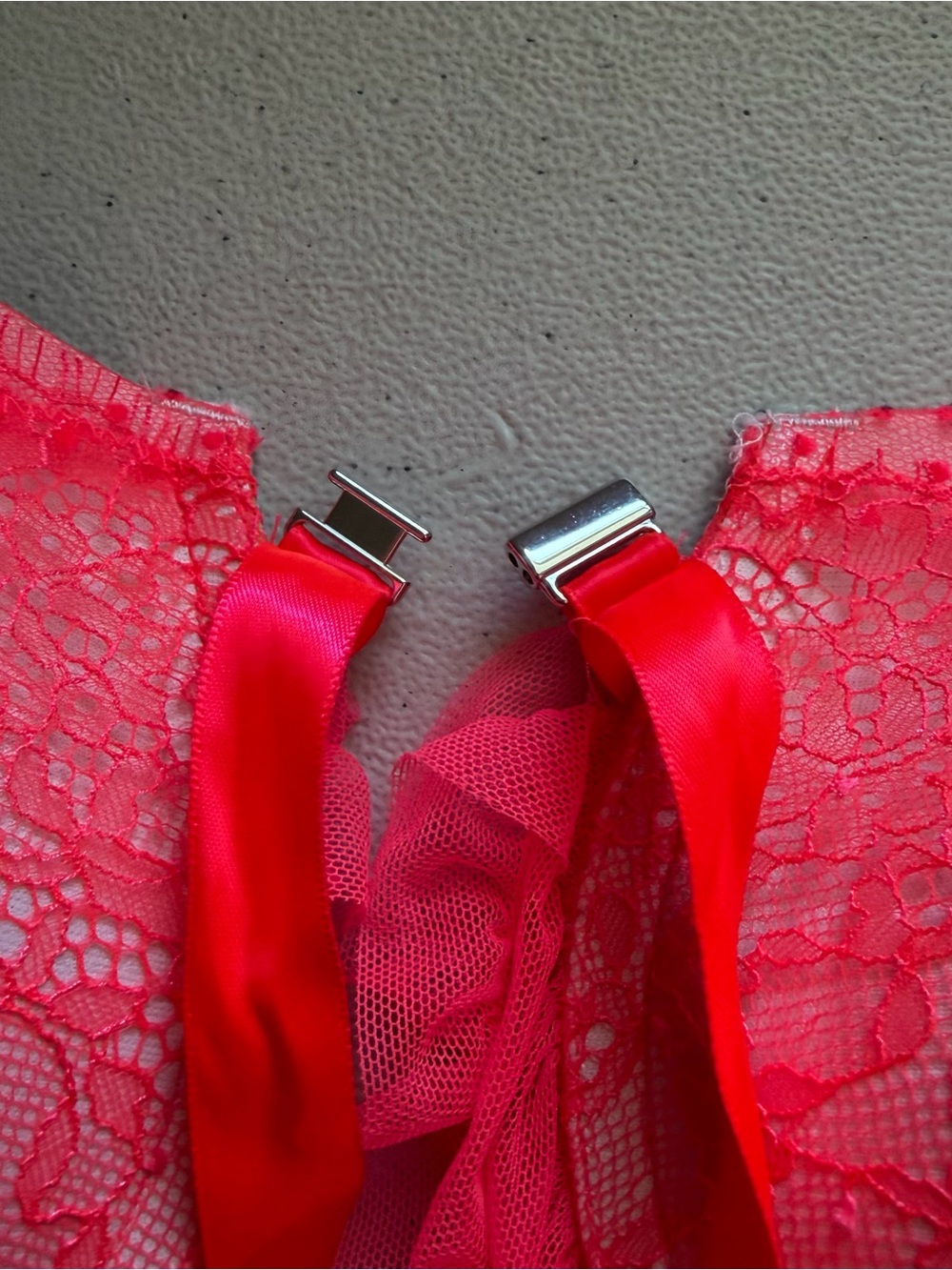 Victoria secret lingerie - Picture 3 of 5